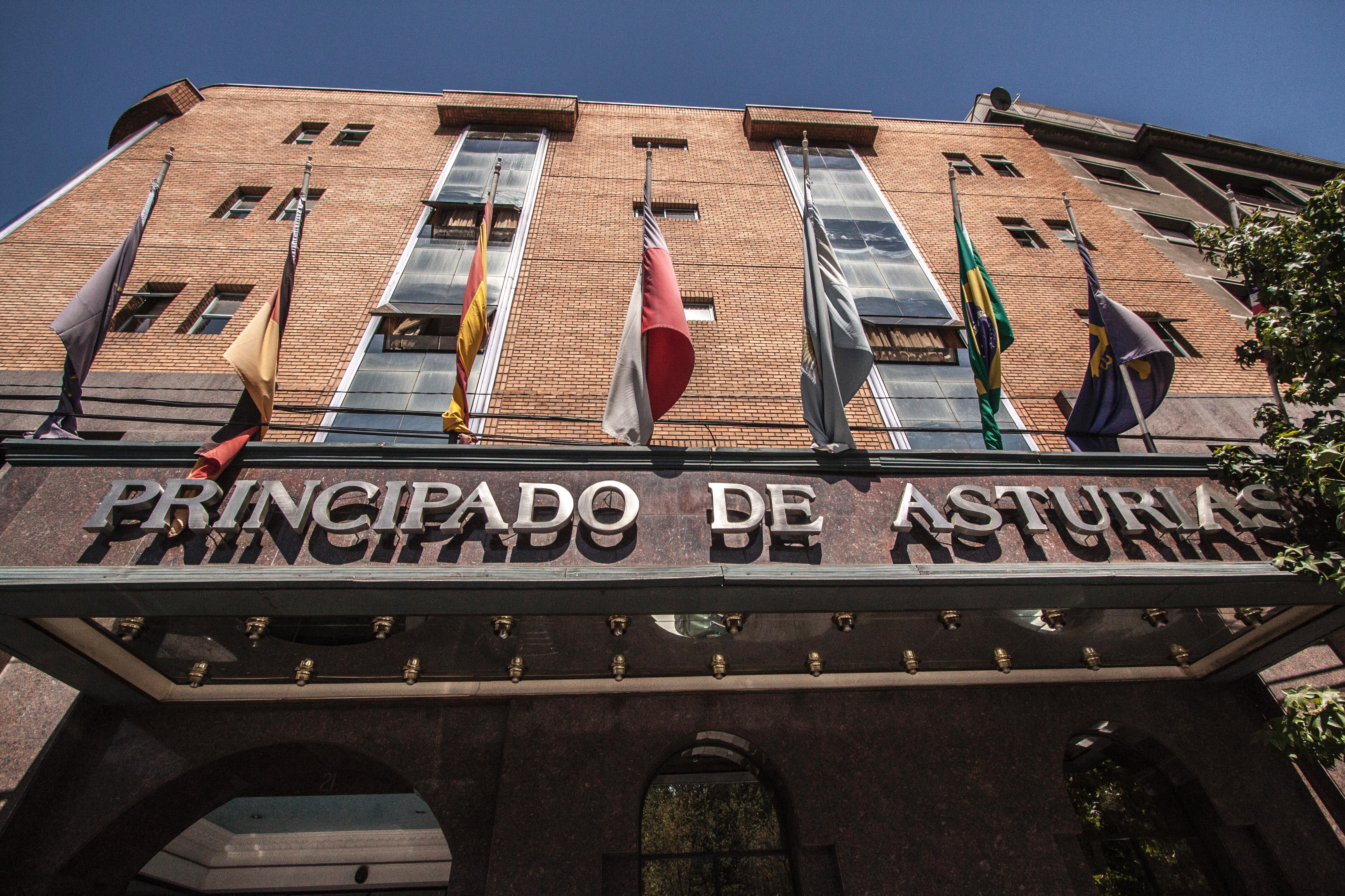 Principado De Asturias Hotel Santiago Exterior foto